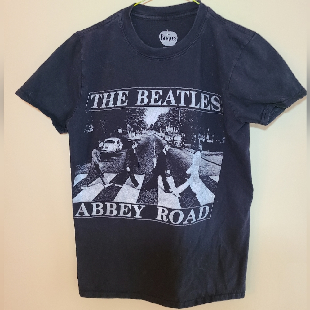 Beatles "Abbey Road" Tee.GUC.